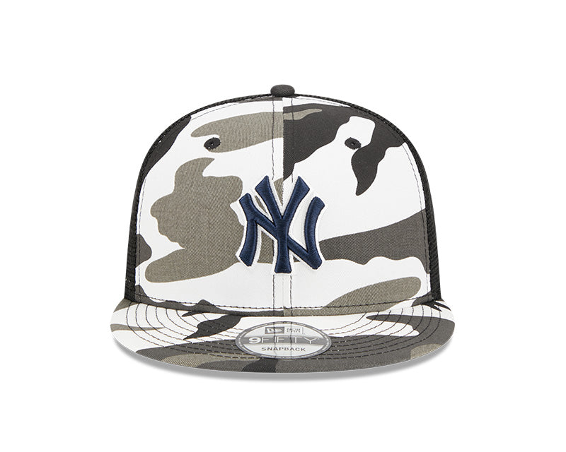 New York Yankees New Era URBAN CAMO Mesh Trucker 9FIFTY Snapback Hat - Camo