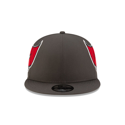 Tampa Bay Buccaneers New Era HELMET 9Fifty Snapback Hat - Pewter/Red