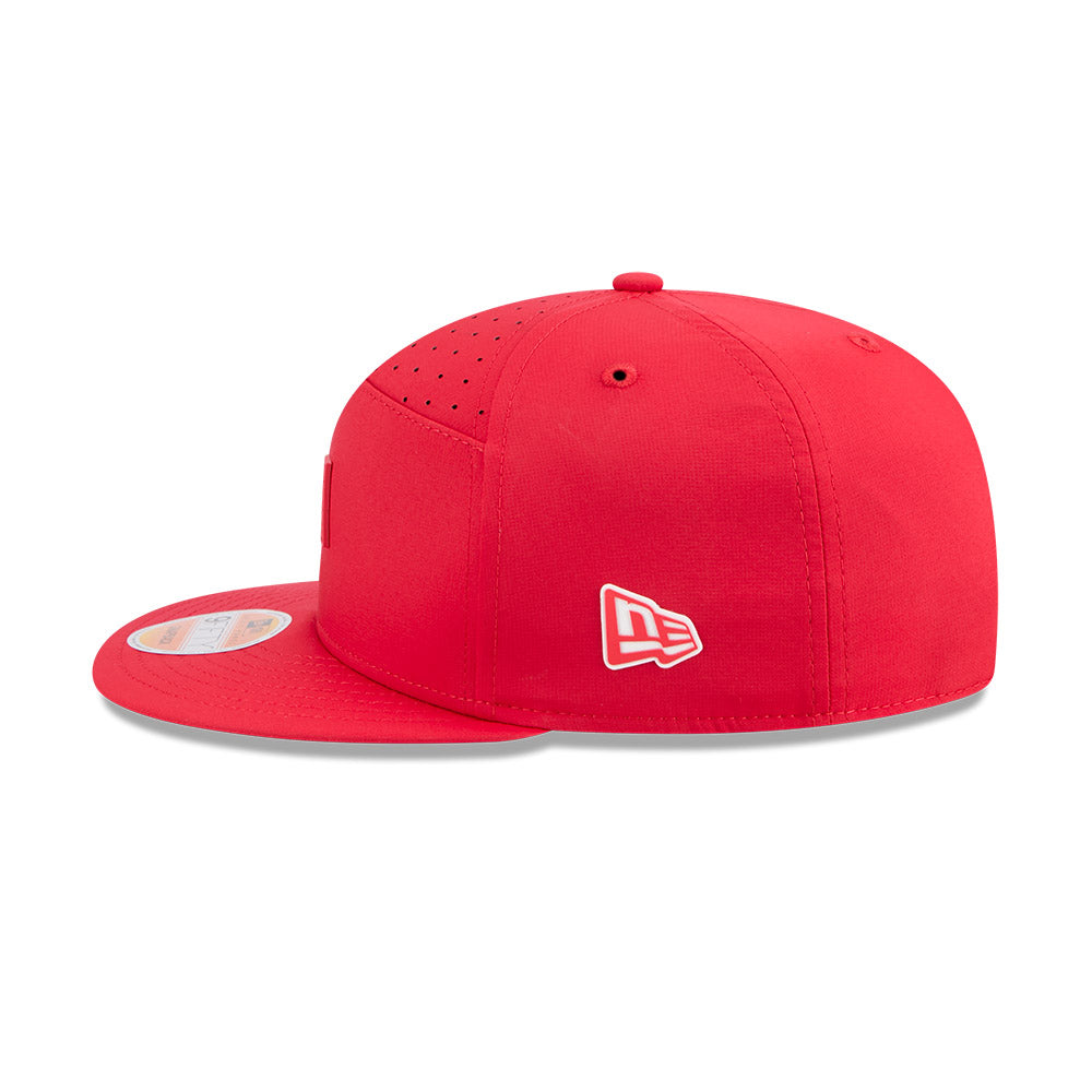 Kansas City Chiefs New Era 2025 Sideline Split Panel 9FIFTY Snapback Hat - Red