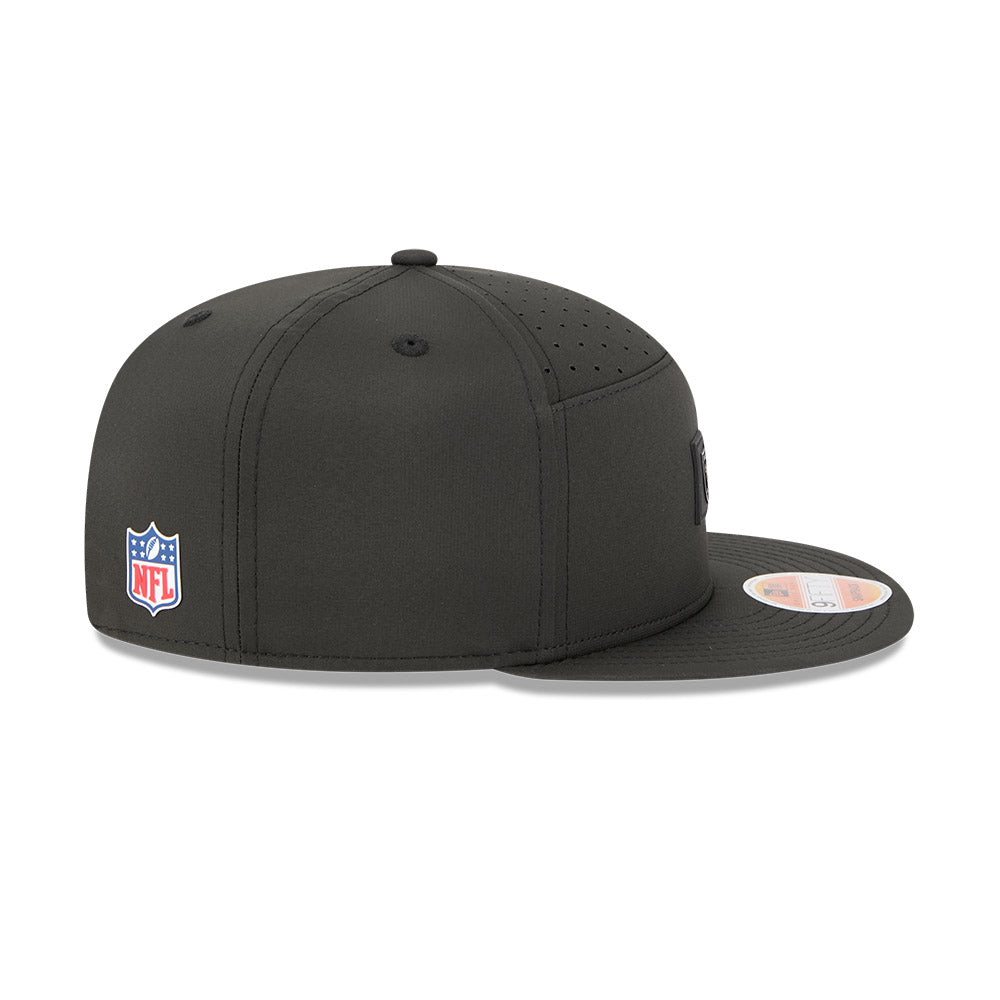 Las Vegas Raiders New Era 2025 Sideline Split Panel 9FIFTY Snapback Hat - Black