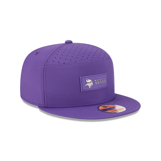 Minnesota Vikings New Era 2025 Sideline Split Panel 9FIFTY Snapback Hat - Purple