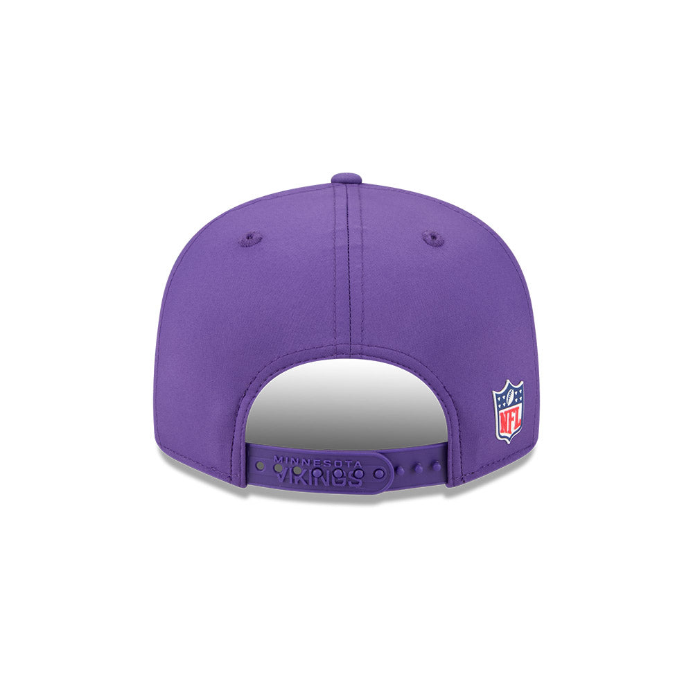 Minnesota Vikings New Era 2025 Sideline Split Panel 9FIFTY Snapback Hat - Purple