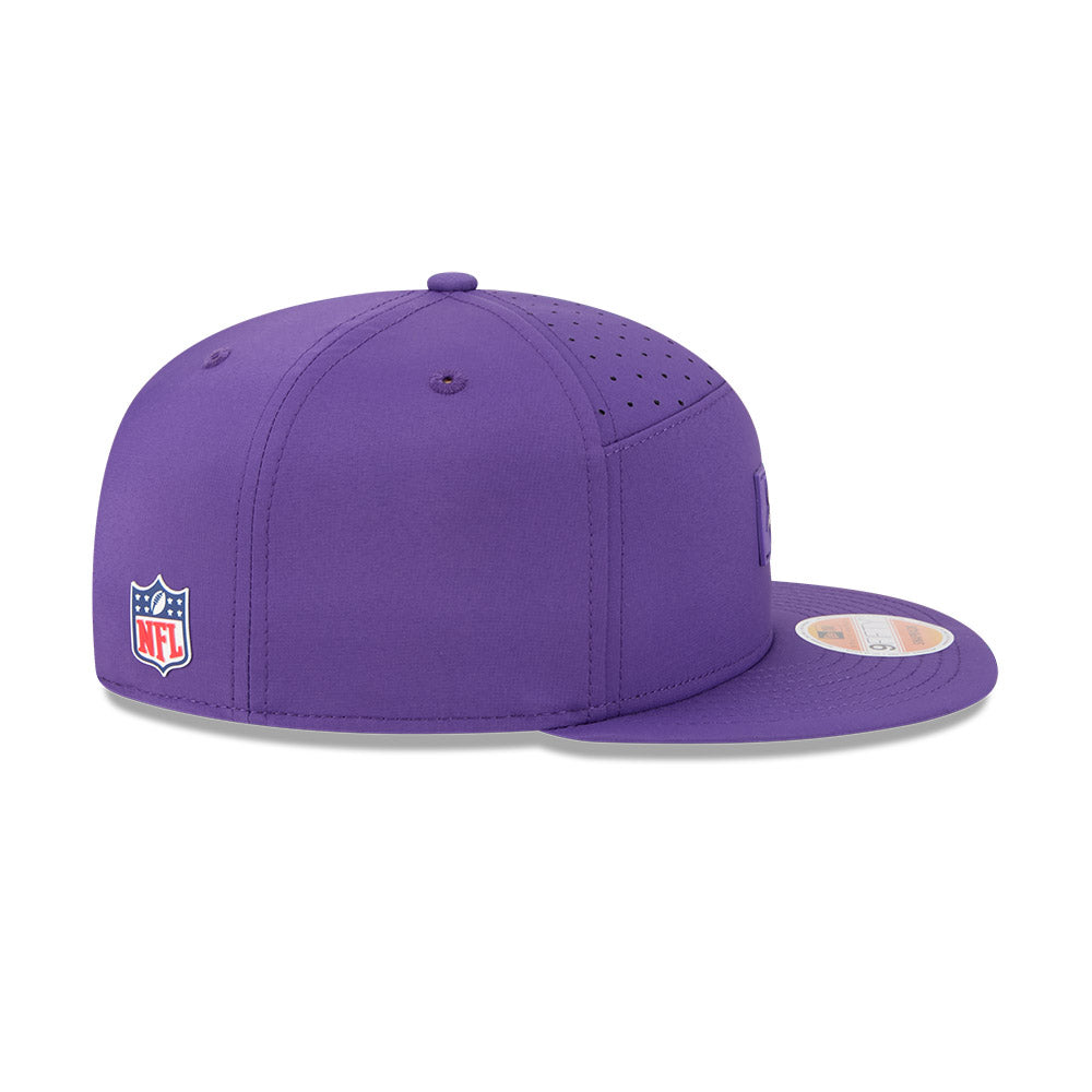 Minnesota Vikings New Era 2025 Sideline Split Panel 9FIFTY Snapback Hat - Purple