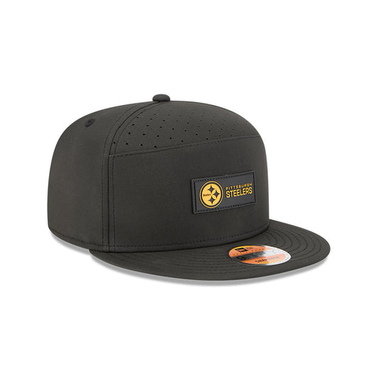Pittsburgh Steelers New Era 2025 Sideline Split Panel 9FIFTY Snapback Hat - Black