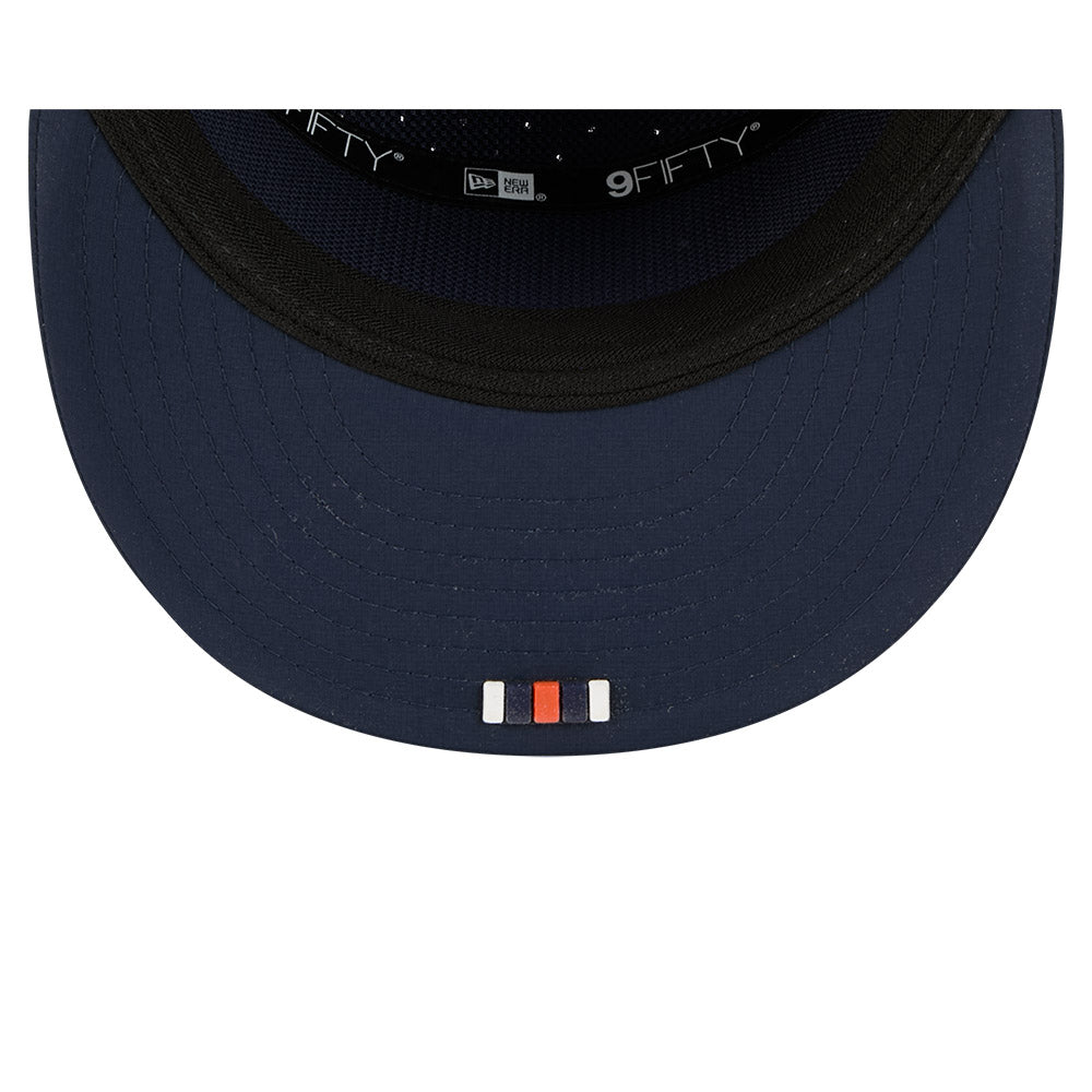 Chicago Bears New Era 2025 Sideline Split Panel 9FIFTY Snapback Hat - Navy