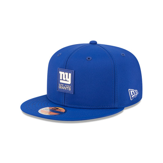 New York Giants New Era 2025 Official NFL Sideline 59FIFTY Fitted Hat - Royal