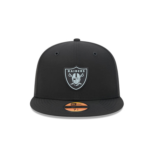 Las Vegas Raiders New Era 2026 Official NFL Sideline 59FIFTY Fitted Hat - Black