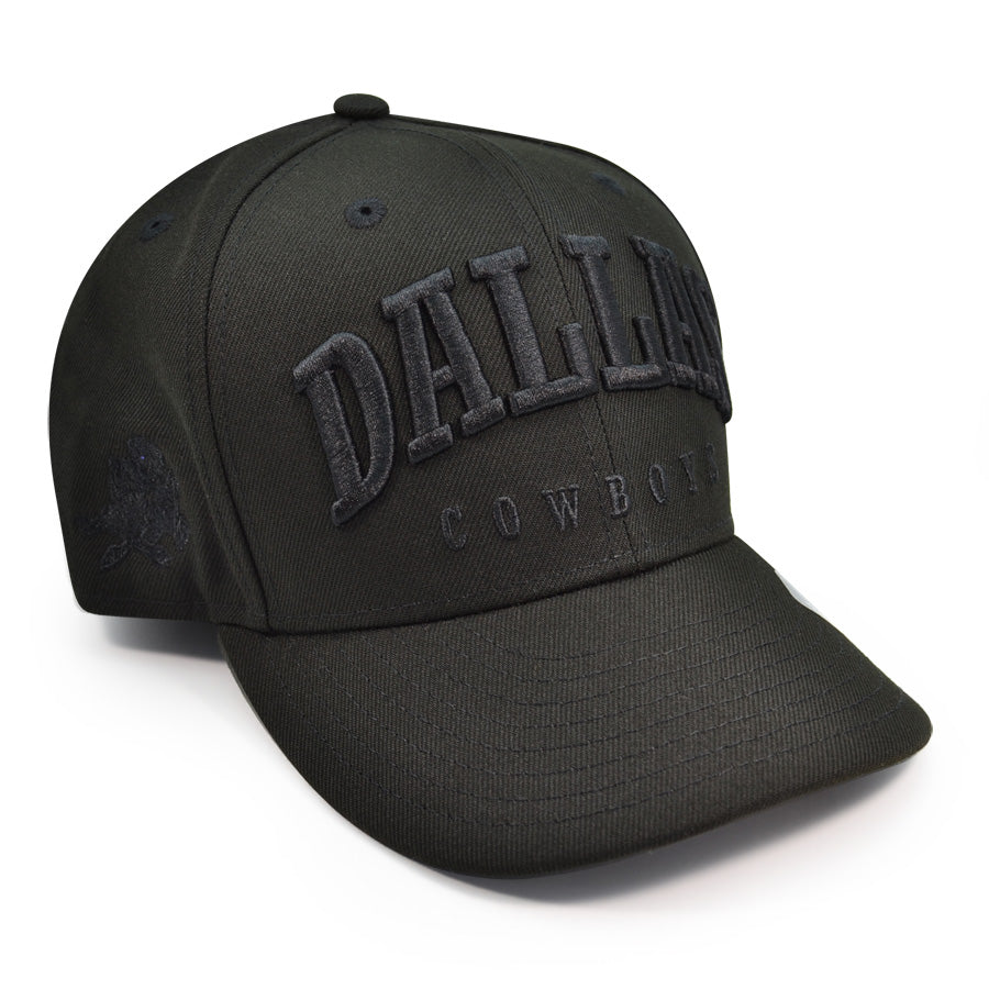 Dallas Cowboys New Era Exclusive TEXT SCRIPT 59Fifty Fitted Hat - Black on Black