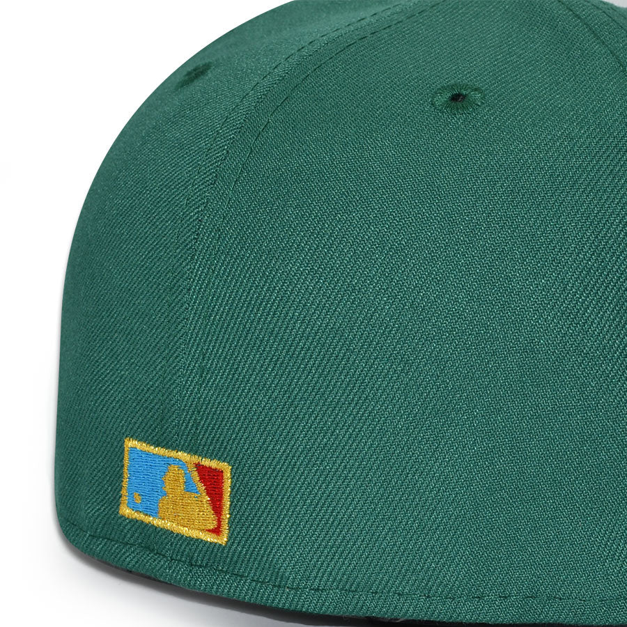 New York Yankees "NUEVAYOLLLL" Exclusive New Era 59Fifty Fitted Hat - Emerald/Walnut
