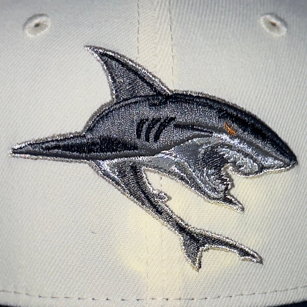 San Jose Sharks "SHARK BAIT" Exclusive New Era 59Fifty Fitted Hat - Chrome/Black