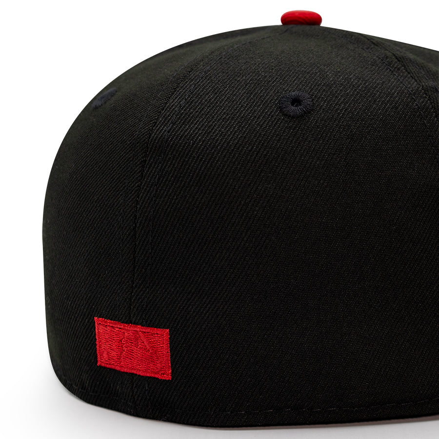 Pittsburgh Pirates "THE MEDALLION" Exclusive New Era 59Fifty Fitted Hat - Black