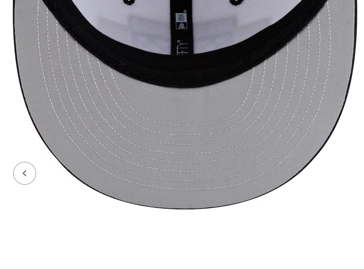 New York Knicks New Era 2026 NBA Finals Champions Locker Room 9FIFTY Snapback Hat - White/Black