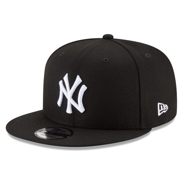 New York Yankees New Era CLASSIC 9Fifty Snapback MLB Hat - Black/White