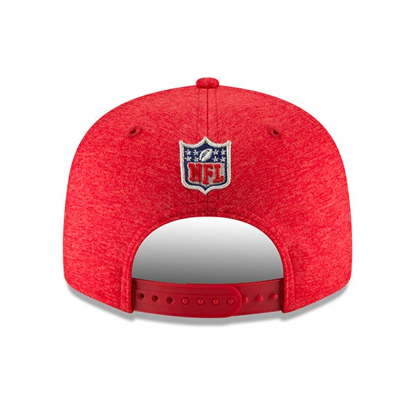 Tampa Bay Buccaneers New Era 2018 NFL Sideline Road Official 9Fifty Snapback Hat