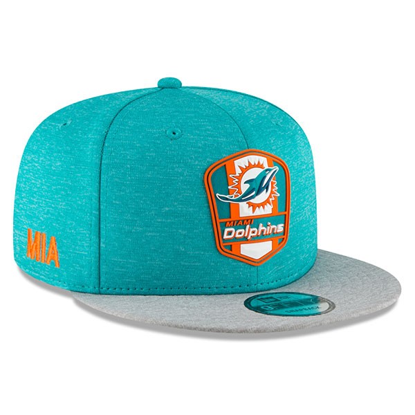 Miami Dolphins New Era 2018 NFL Sideline Road Official 9Fifty Snapback Hat