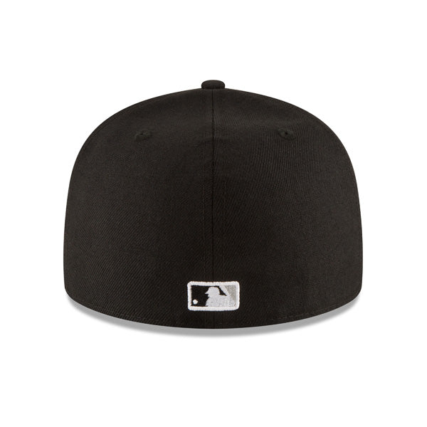 Chicago White Sox 2005 World Series EXCLUSIVE 59FIFTY Fitted MLB Hat – Black/Gray Bottom