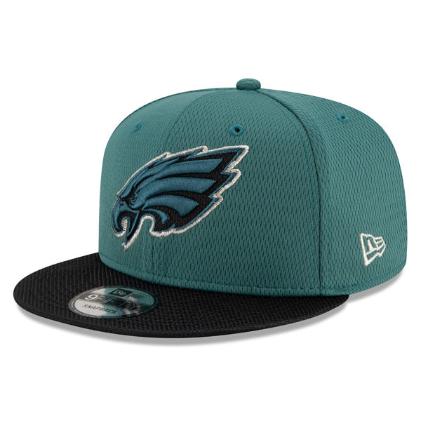 Philadelphia Eagles New Era 2021 NFL Sideline Road 9FIFTY Snapback Hat - Green/Black