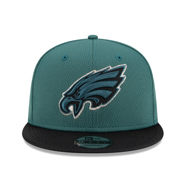 Philadelphia Eagles New Era 2021 NFL Sideline Road 9FIFTY Snapback Hat - Green/Black