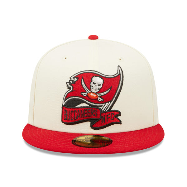 Tampa Bay Buccaneers New Era 2022 NFL Sideline 59FIFTY Fitted Hat - Chrome/Red