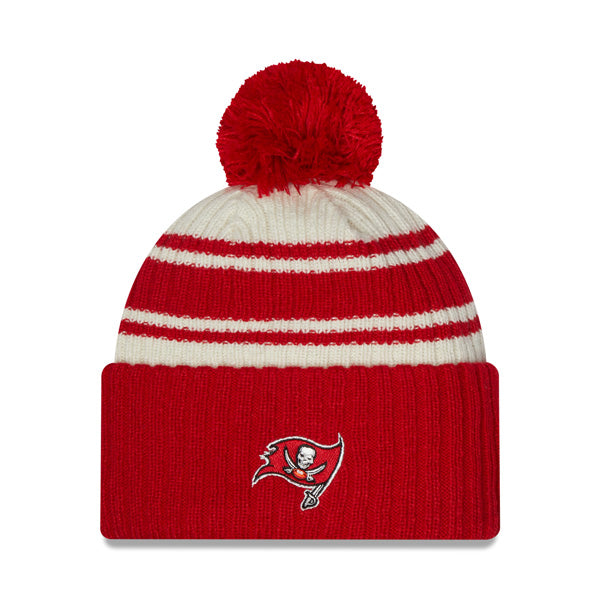 Tampa Bay Buccaneers New Era 2022 Sideline Sport Cuffed Pom Knit Hat - Cream/Red