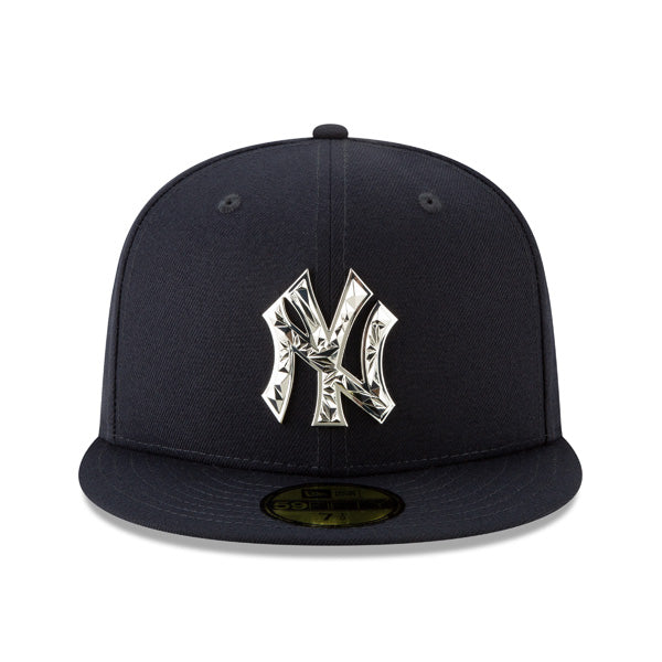 New York Yankees New Era FRACTURED LOGO 59Fifty Fitted MLB Hat - Navy/Silver