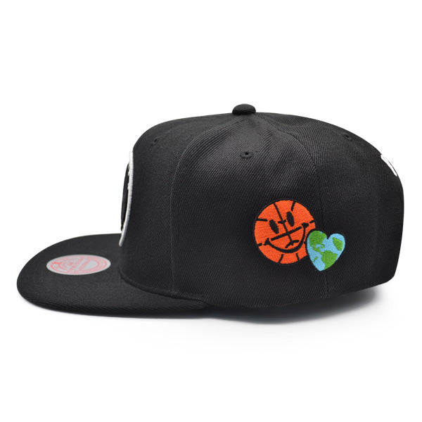 Brooklyn Nets Mitchell & Ness NBA CITY LOVE Snapback Hat - Black