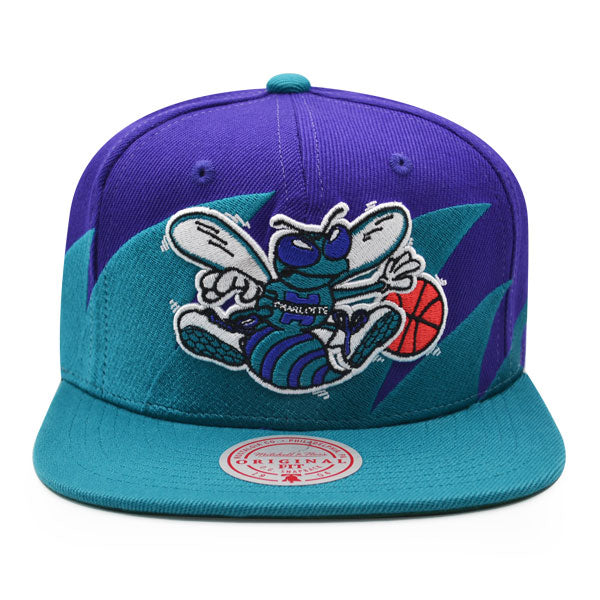 Charlotte Hornets NBA Mitchell & Ness SHARKTOOTH Snapback Hat - Purple/Teal