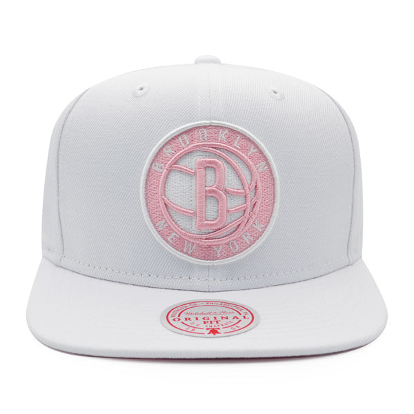 Brooklyn Nets Mitchell & Ness SUMMER SUEDE Snapback Hat - White/Pink