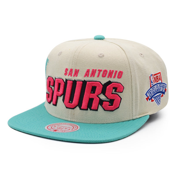 San Antonio Spurs Mitchell & Ness 1996 NBA DRAFT DAY Snapback Hat - Teal/Pink