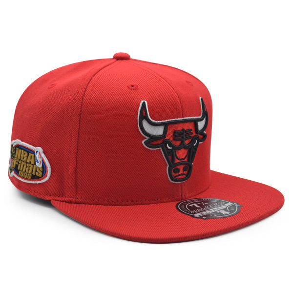 Chicago Bulls 1996 NBA Finals Champions Mitchell & Ness Dynasty HWC Collection Fitted Hat - Red