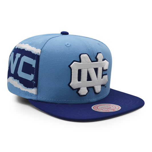 North Carolina Tarheels NCAA Mitchell & Ness JUMBOTRON Snapback Hat - Carolina Blue/Navy