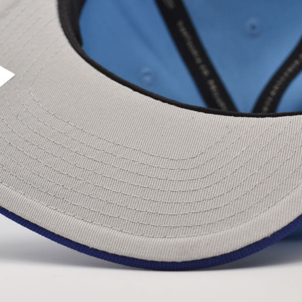 North Carolina Tarheels NCAA Mitchell & Ness JUMBOTRON Snapback Hat - Carolina Blue/Navy