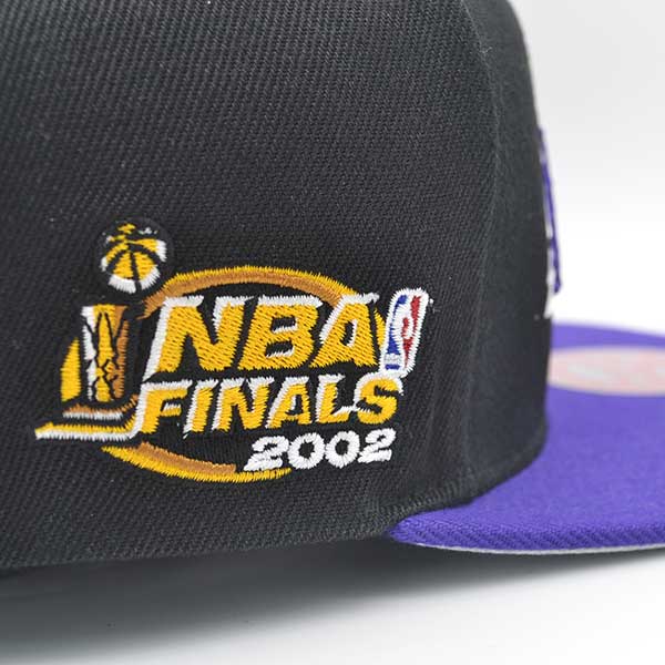 Los Angeles Lakers 2002 NBA Finals Champions Mitchell & Ness Snapback Hat - Black/Purple