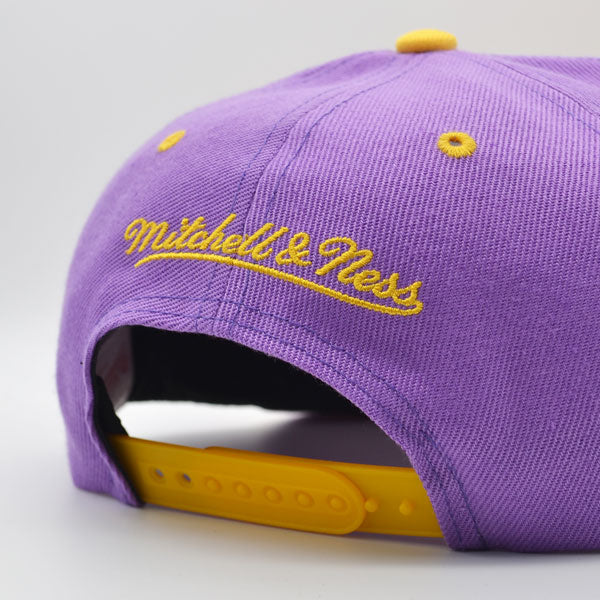 Brooklyn Nets Mitchell & Ness BROTHERHOOD Snapback Hat - White/Yellow/Light Purple