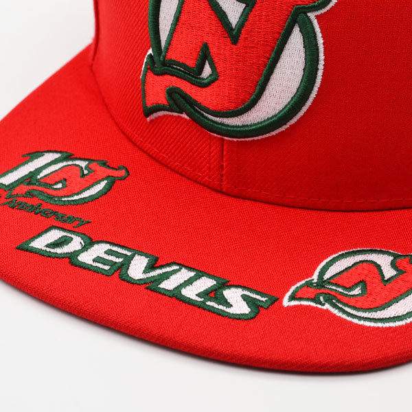 New Jersey Devils Mitchell & Ness NHL HAT TRICK Snapback Adjustable Hat - Red/Green