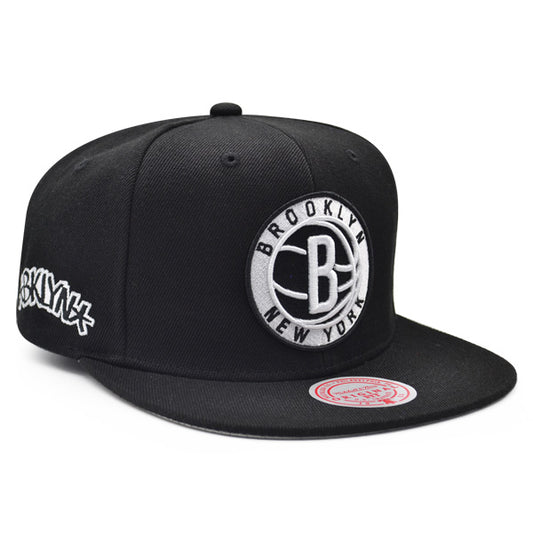 Brooklyn Nets Mitchell & Ness INVERTED LOGO Snapback NBA Hat - Black