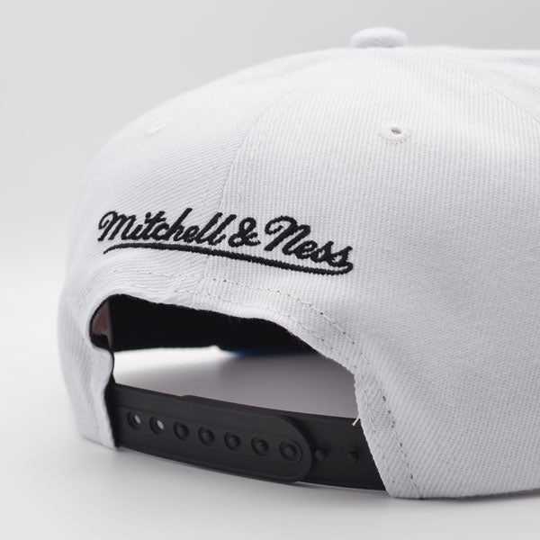 Orlando Magic Mitchell & Ness CLASSIC 2Tone Snapback Hat - White/Black