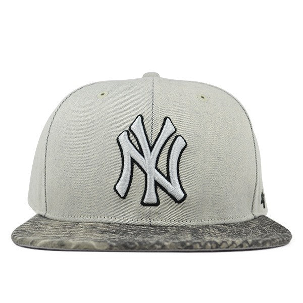 New York Yankees STONE SCALE STRAPBACK 47 Captain MLB Hat