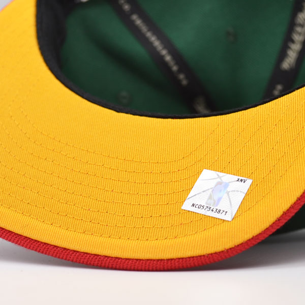 Seattle Supersonics Mitchell & Ness CLASSIC 2Tone Snapback Hat - Green/Red