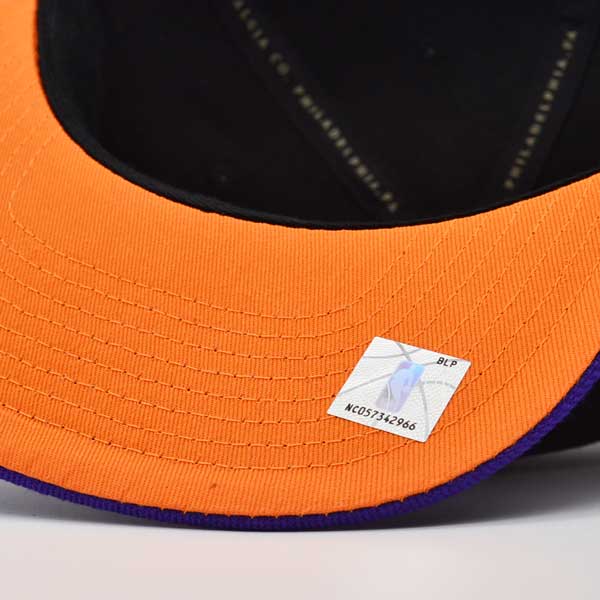 Phoenix Suns Mitchell & Ness CLASSIC 2Tone Snapback Hat - Black/Purple