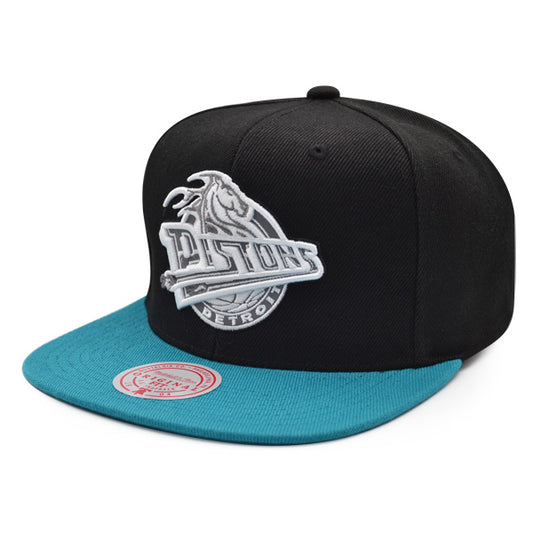 Detroit Pistons Mitchell & Ness NBA REFLECTIVE TIME Snapback Hat - Black/Teal
