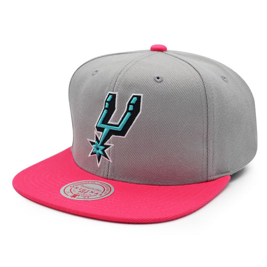 San Antonio Spurs NBA Mitchell & Ness GRAY TIMES Snapback Hat - Gray/Pink