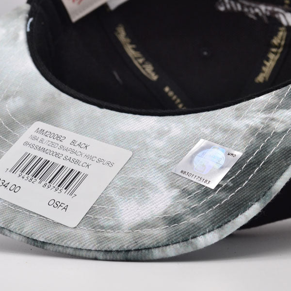 San Antonio Spurs Mitchell & Ness NBA BLITZED Snapback Hat - Black/Gray