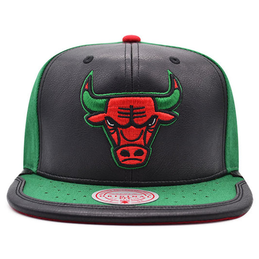 Chicago Bulls Air Jordan DAY ONE Snapback Mitchell & Ness NBA Hat - Black/Green/Red