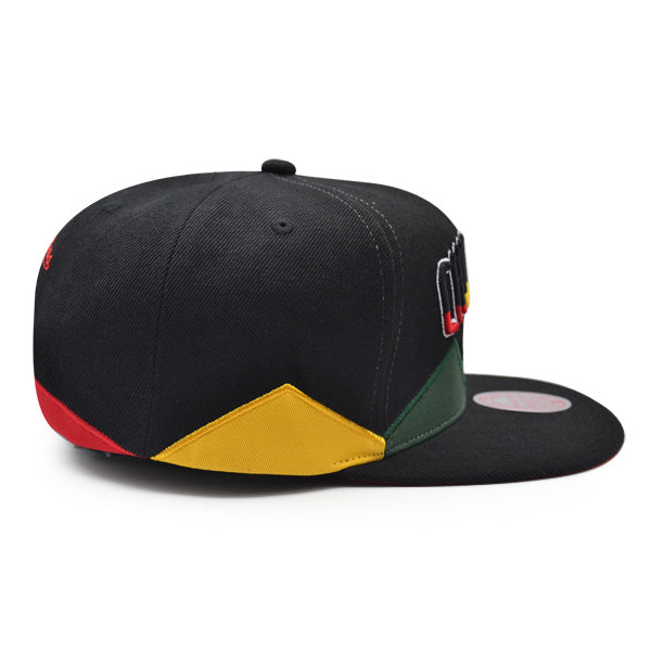 Chicago Bulls Mitchell & Ness BHM BLACK HISTORY MONTH Snapback NBA Hat - Black/Red/Green