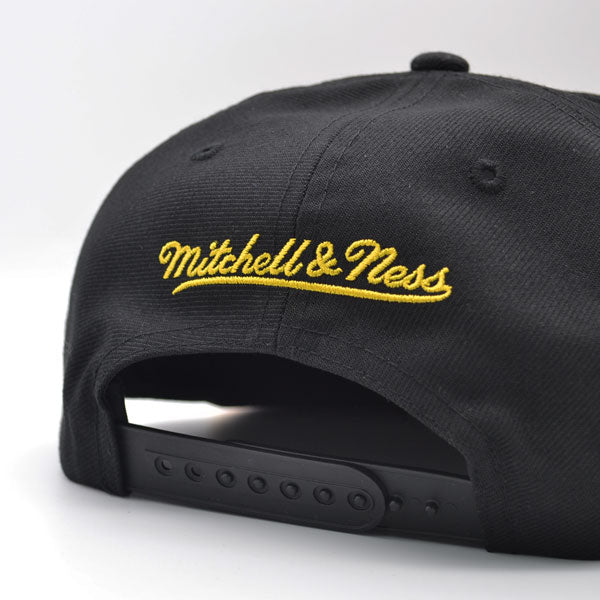 Los Angeles Lakers Mitchell & Ness SWINGMAN POP Snapback Hat - Black/Yellow