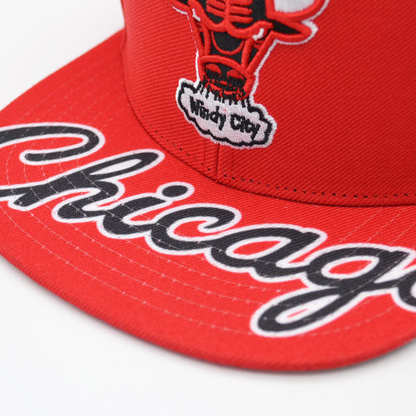 Chicago Bulls Mitchell & Ness SWINGMAN POP Snapback Hat - Red