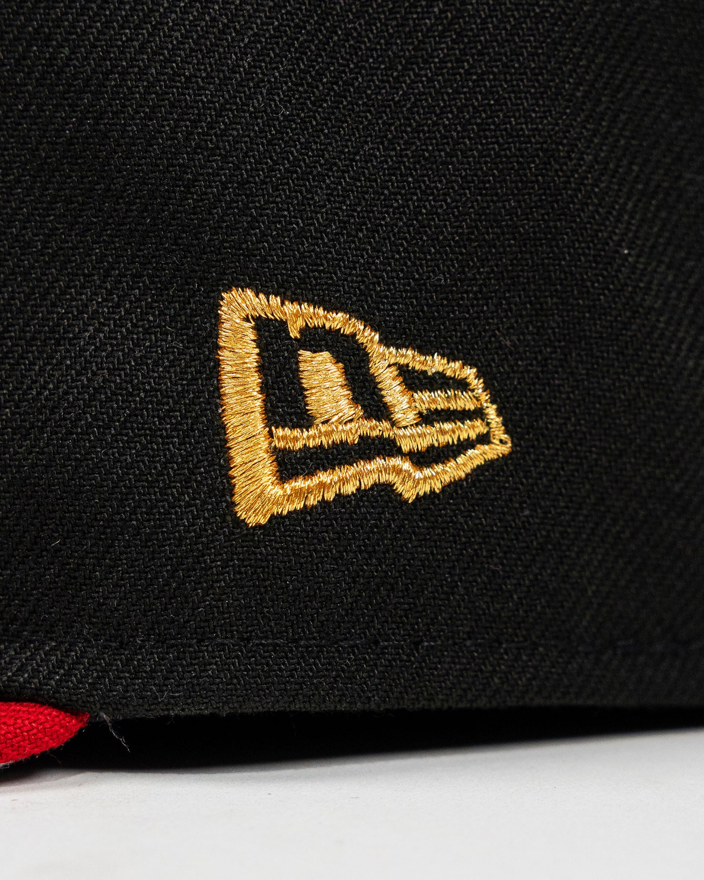 Chicago Cubs "BLOOD AND MANE" Exclusive New Era 59Fifty Fitted Hat - Black/Scarlet