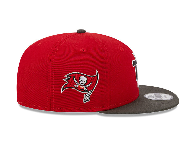 Tampa Bay Buccaneers New Era CITY ORIGINALS 9Fifty Snapback Hat - Red/Pewter
