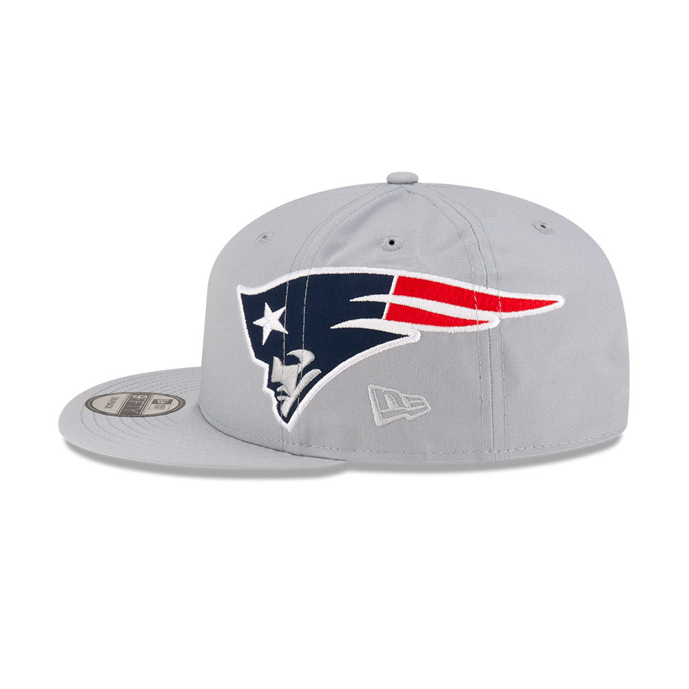 New England Patriots New Era HELMET 9Fifty Snapback Hat - Gray/Red